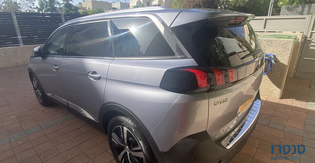 2018' Peugeot 5008 פיג'ו photo #4