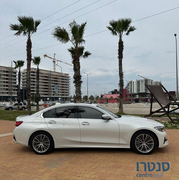 2019' BMW 3 Series ב.מ.וו סדרה 3 photo #4