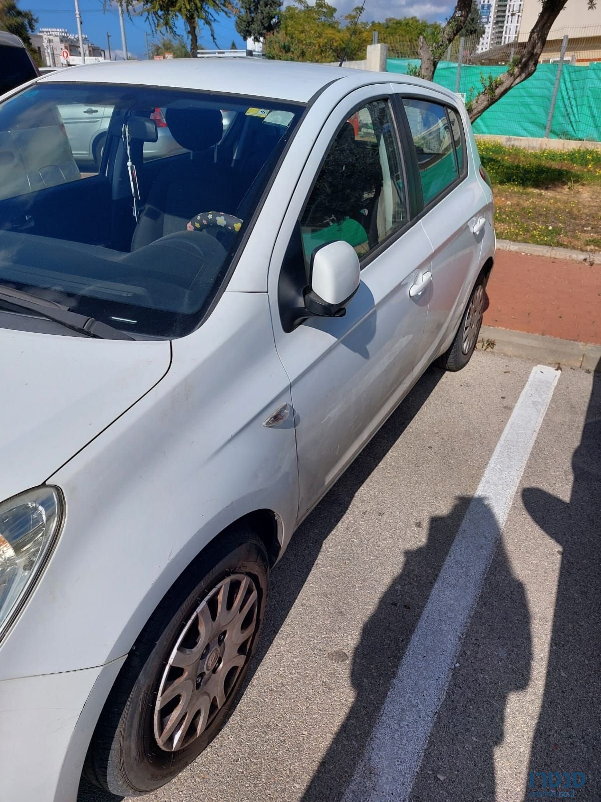 2011' Hyundai i20 יונדאי photo #4