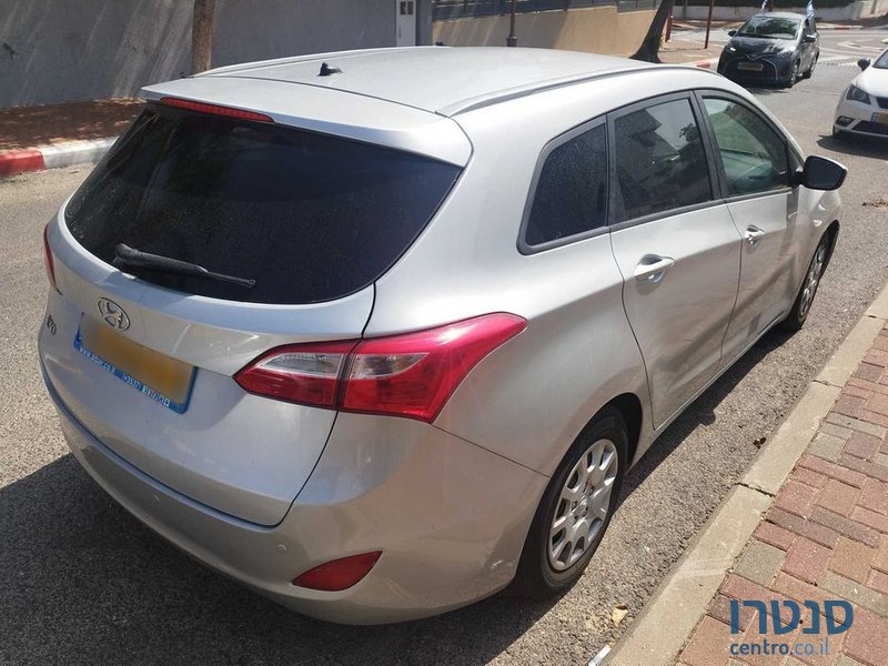 2013' Hyundai i30 יונדאי photo #4