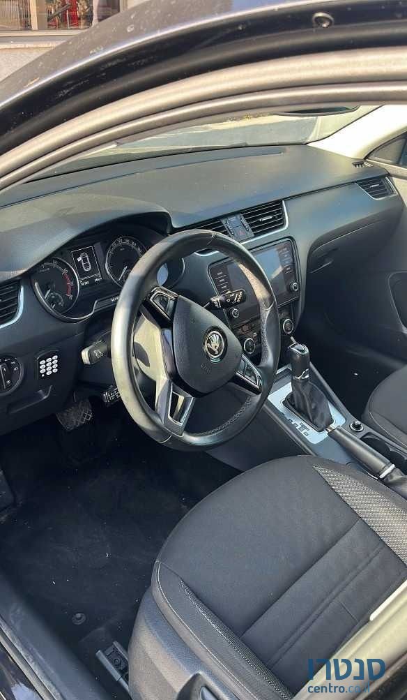 2020' Skoda Octavia סקודה אוקטביה photo #4