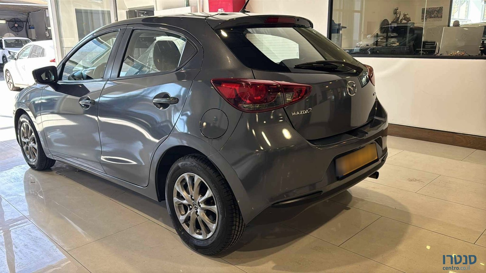 2022' Mazda 2 photo #4