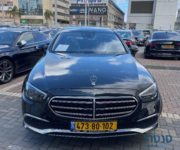 2021' Mercedes-Benz E-Class מרצדס photo #1