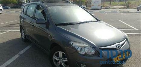2011' Hyundai I30Cw i30Cw יונדאי photo #1