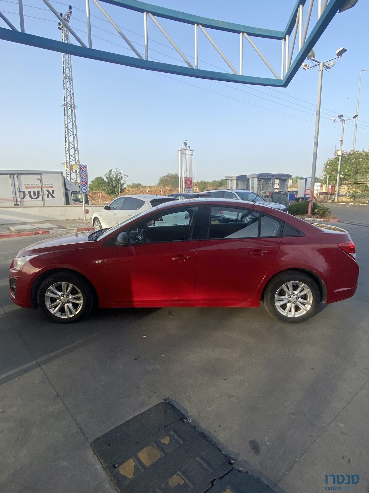 2013' Chevrolet Cruze LT Platinum photo #2