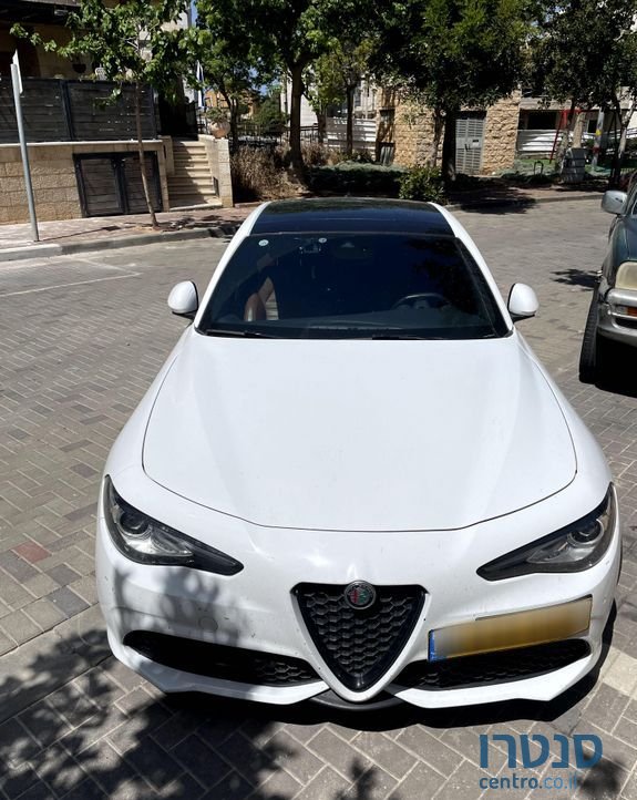 2021' Alfa Romeo Giulia אלפא רומיאו ג'וליה photo #1
