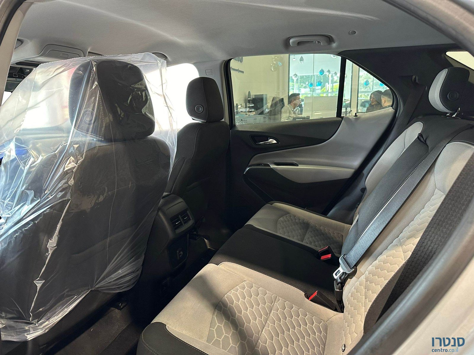 2019' Chevrolet Equinox photo #5