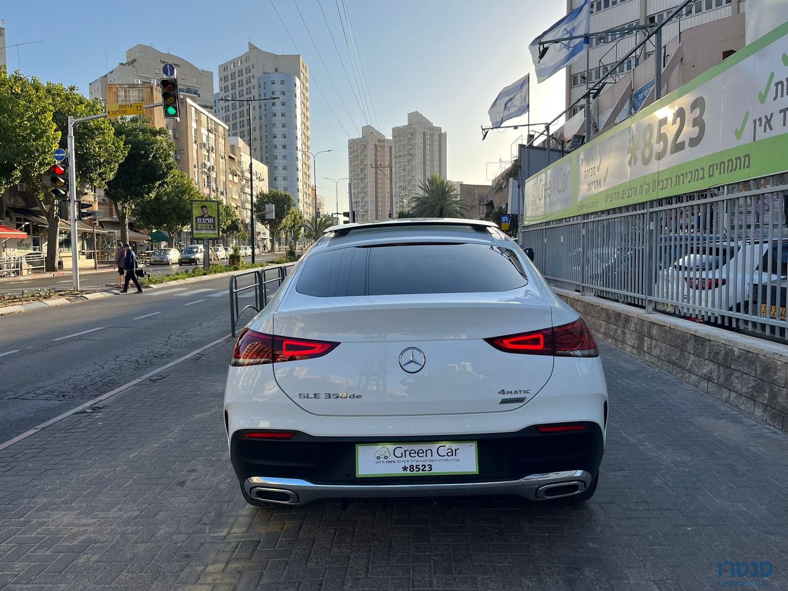 2022' Mercedes-Benz GL 350 photo #5