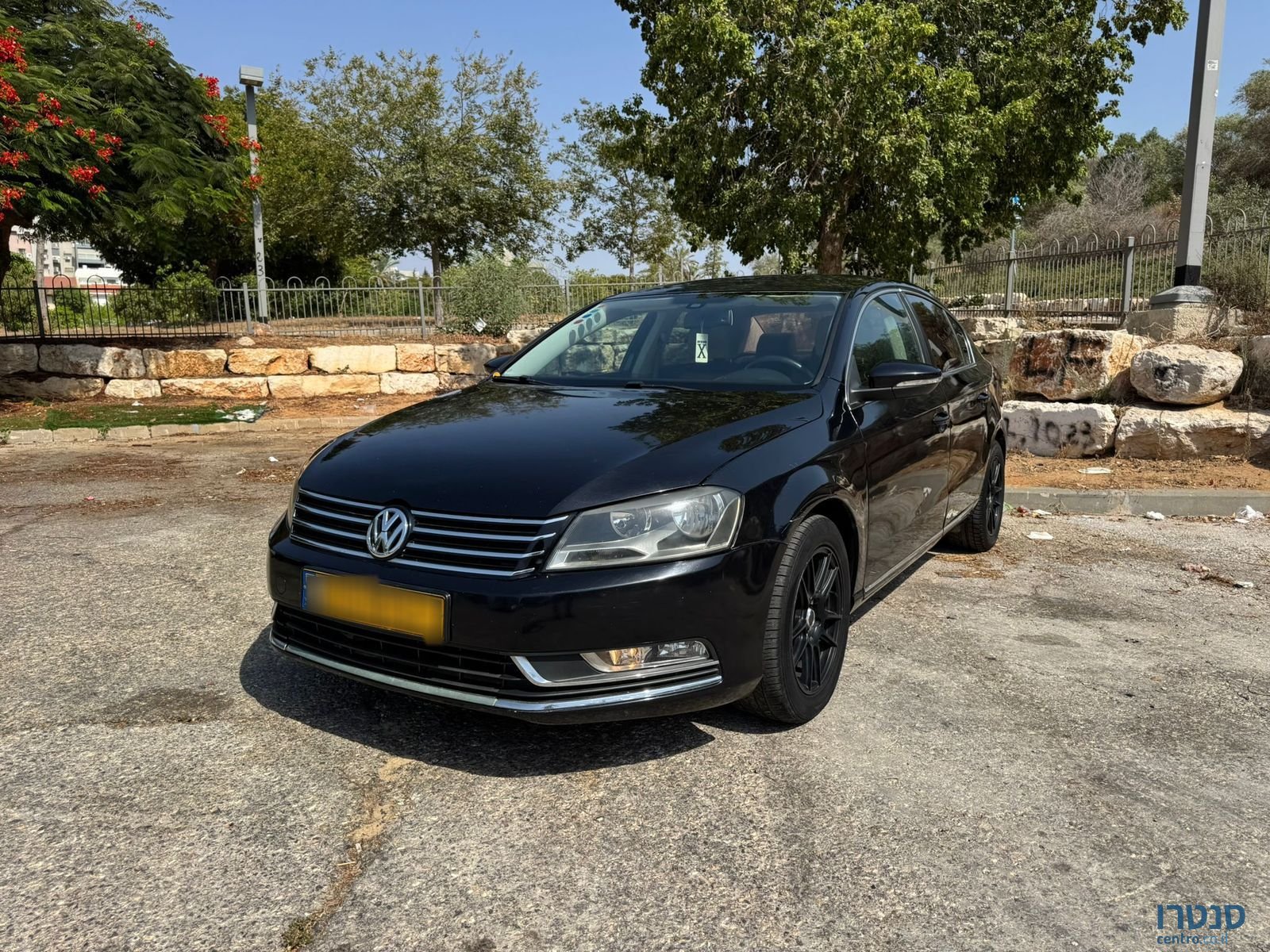 2013' Volkswagen Passat B6 photo #1