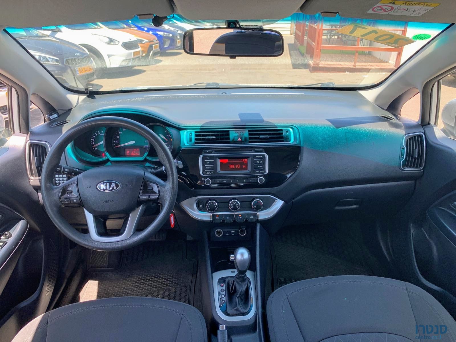 2017' Kia Rio photo #4