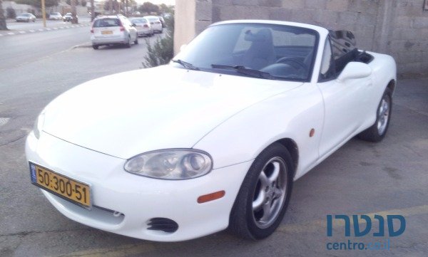 2003' Mazda MX-5 photo #2