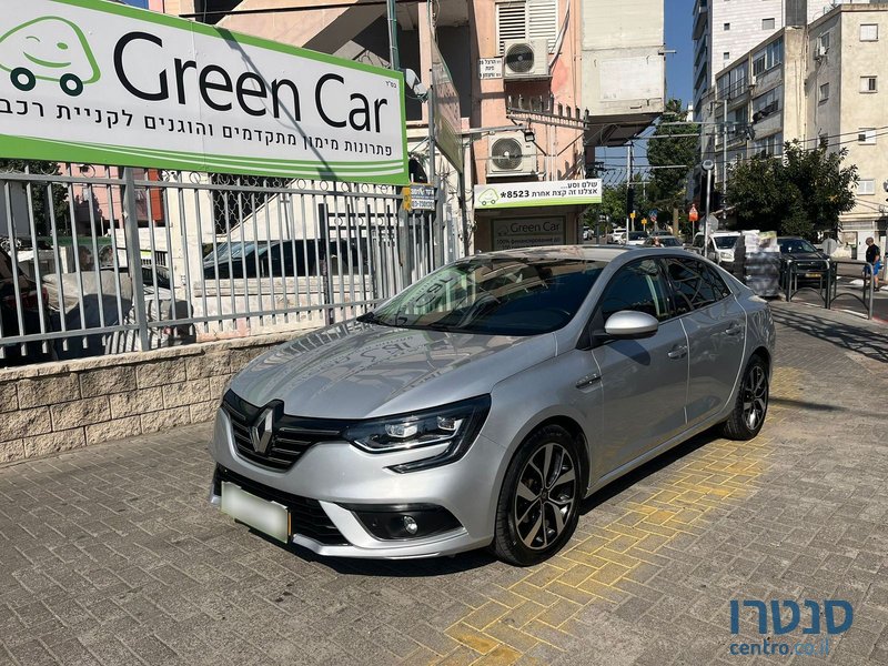 2021' Renault Megane photo #1