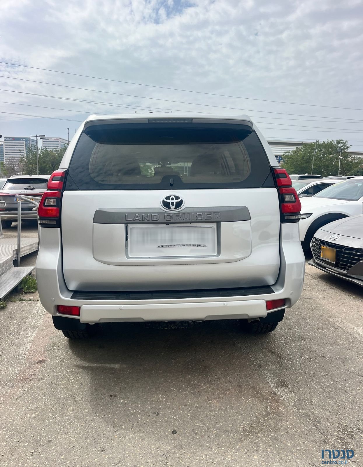 2020' Toyota Land Cruiser טויוטה לנד קרוזר photo #4