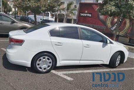 2010' Toyota Avensis טויוטה אונסיס photo #3