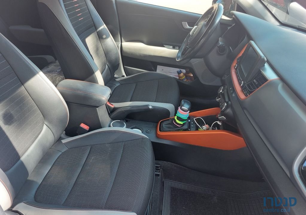 2018' Kia Stonic קיה סטוניק photo #5
