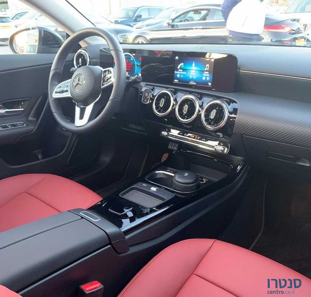 2020' Mercedes-Benz Cla מרצדס photo #6