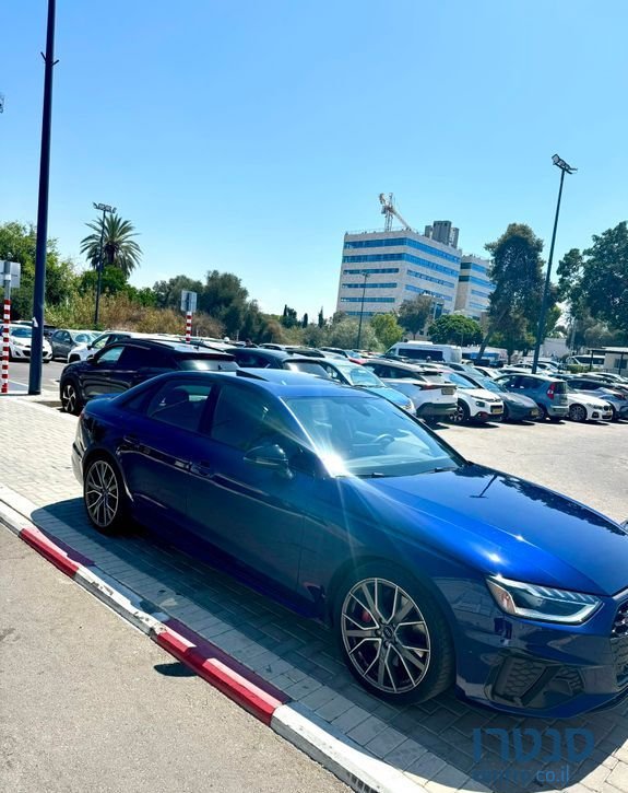 2023' Audi Rs 3 אאודי photo #3