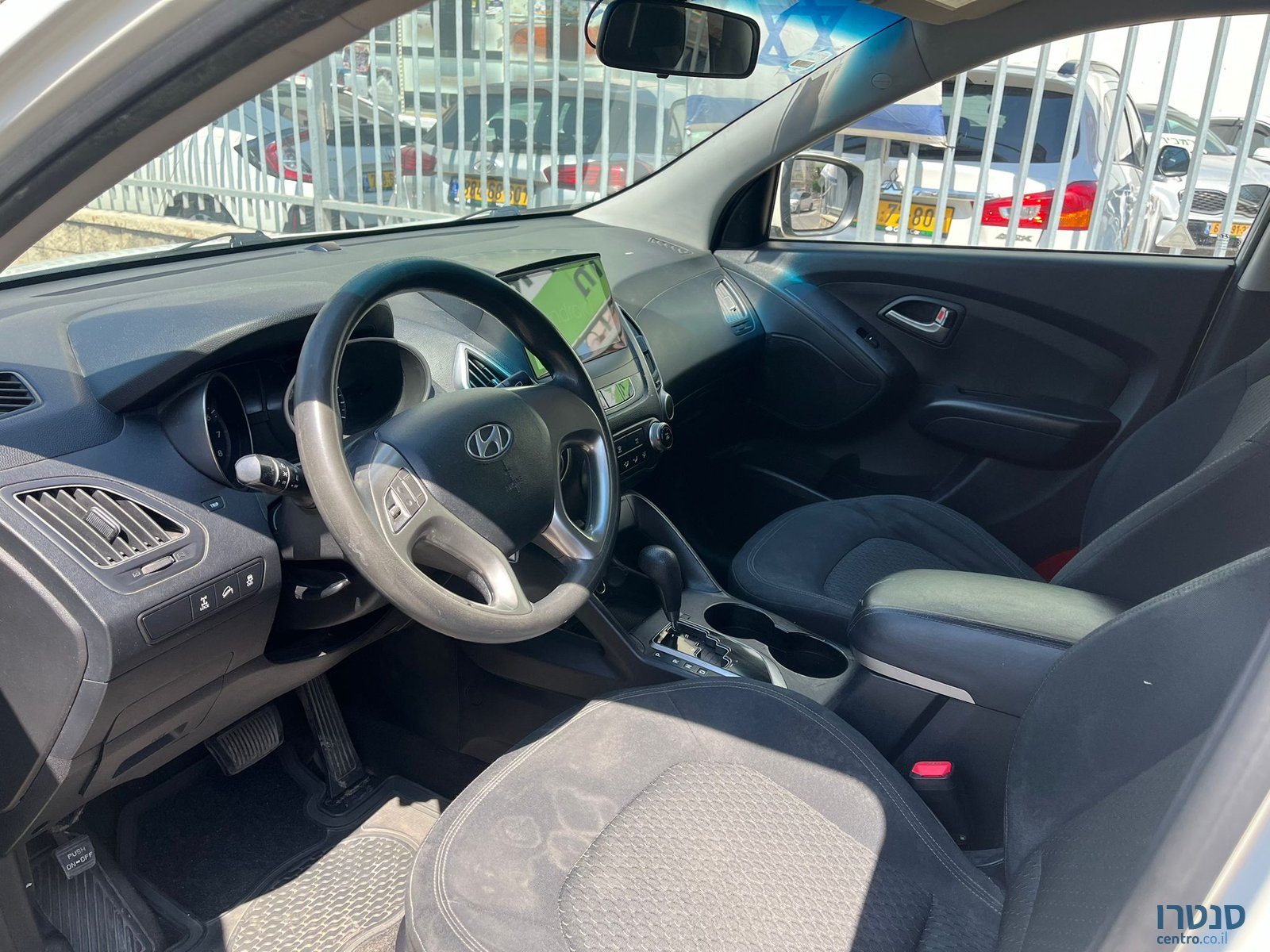 2014' Hyundai ix35 photo #3