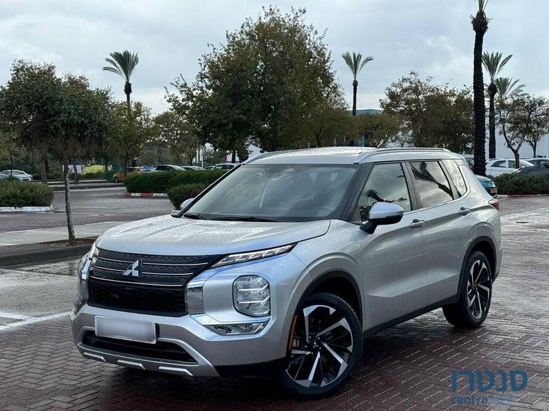 2023' Mitsubishi Outlander מיצובישי אאוטלנדר photo #1