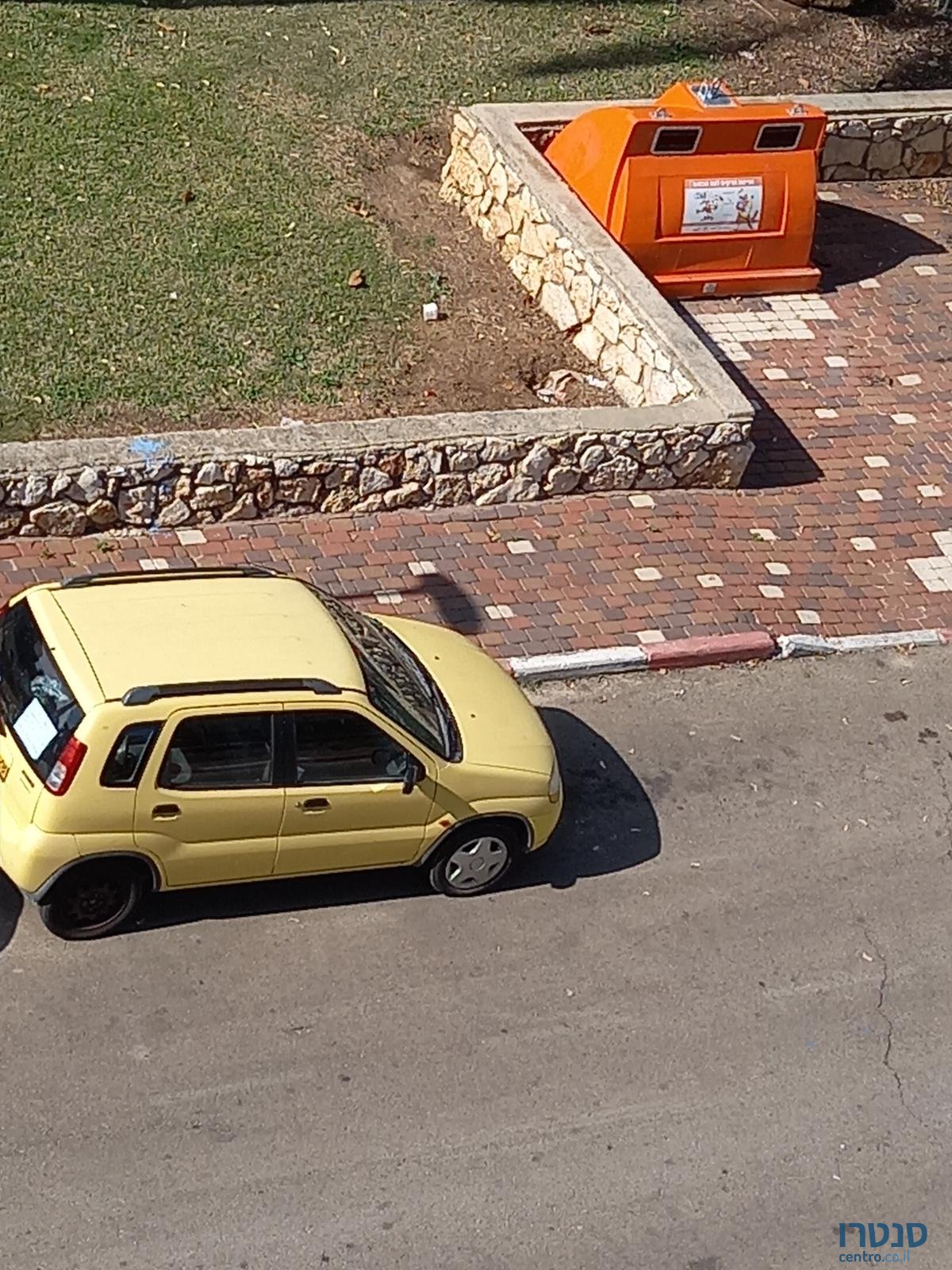 2002' Suzuki Ignis photo #1