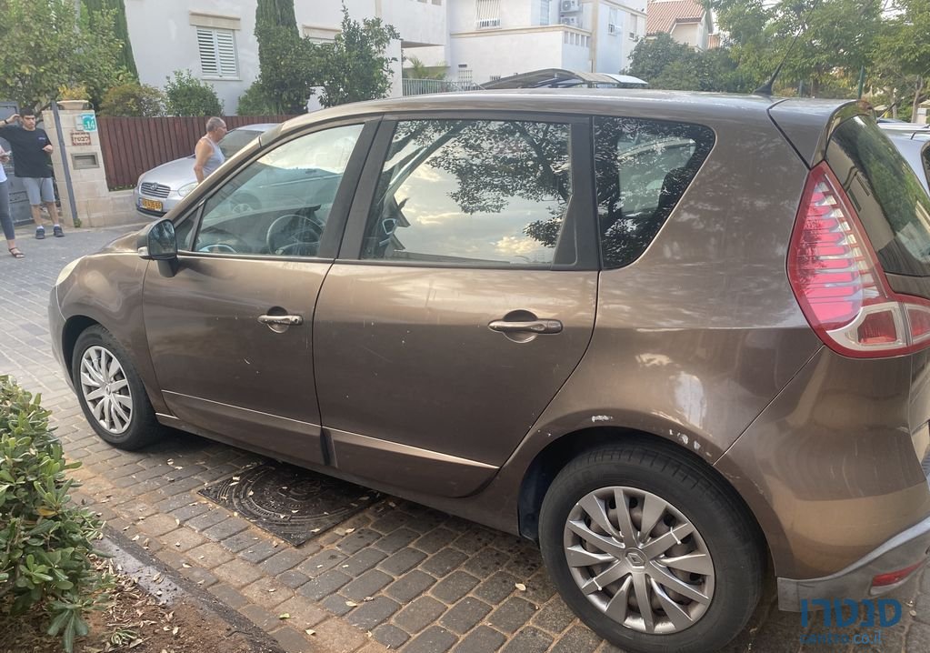 2012' Renault Scenic רנו סניק photo #1