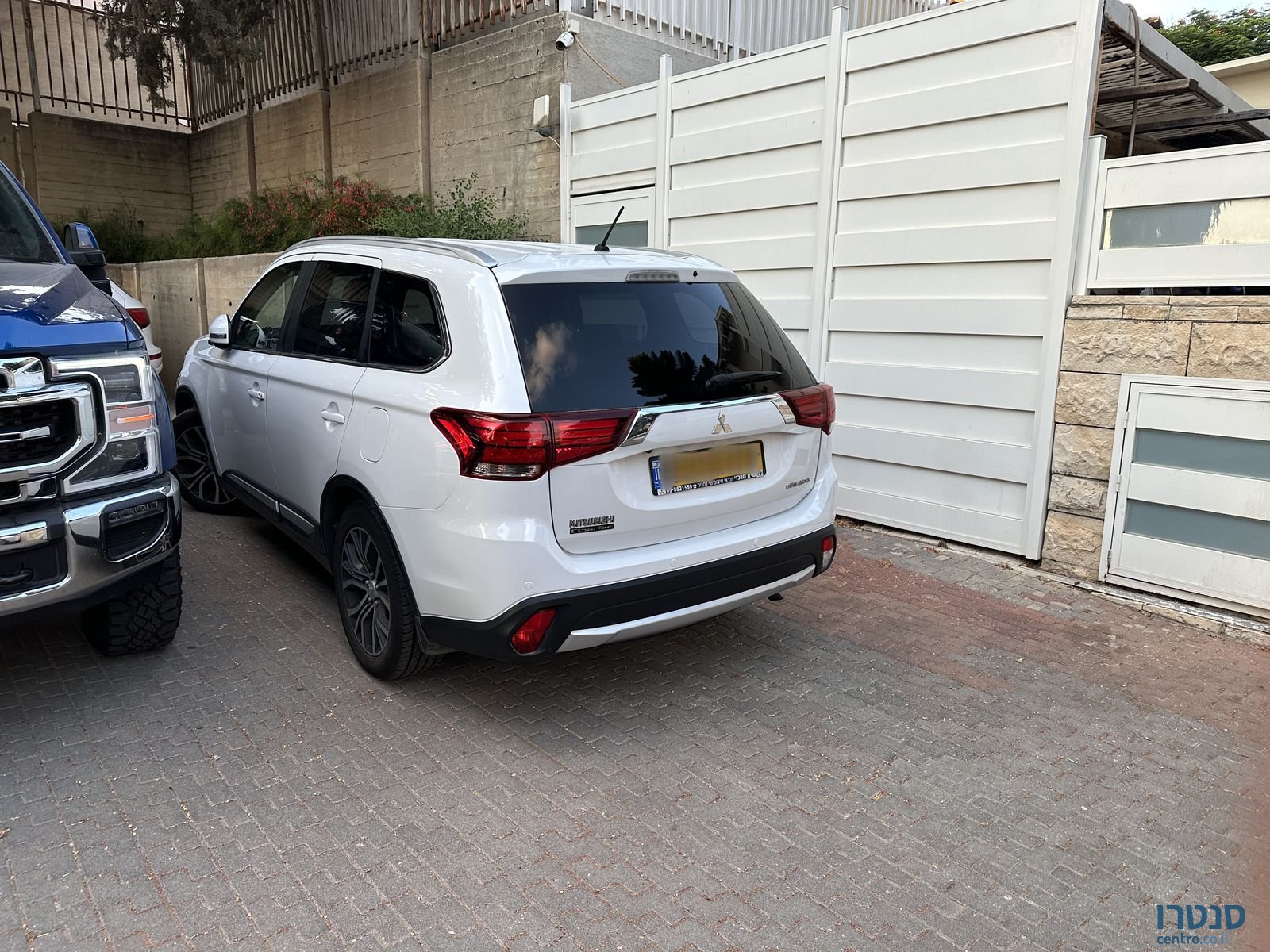 2016' Mitsubishi Outlander מיצובישי אאוטלנדר photo #3