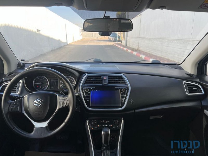 2019' Suzuki SX4 סוזוקי קרוסאובר photo #2