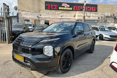 2024' Mitsubishi Outlander מיצובישי אאוטלנדר