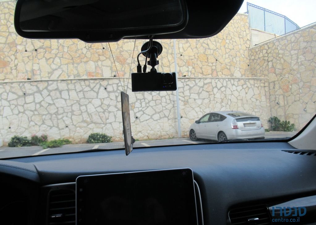 2019' Mitsubishi Outlander מיצובישי אאוטלנדר photo #5