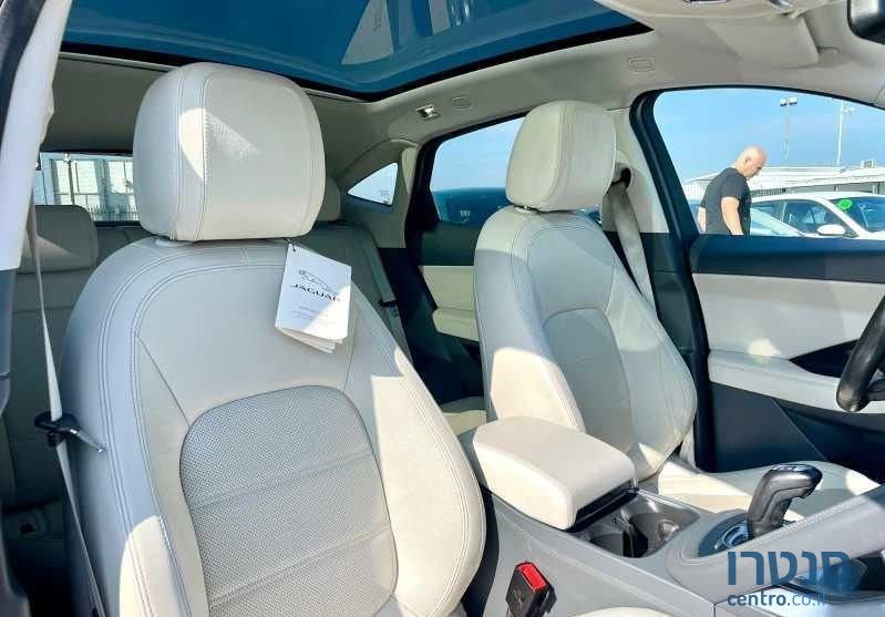 2020' Jaguar E-Pace יגואר photo #5
