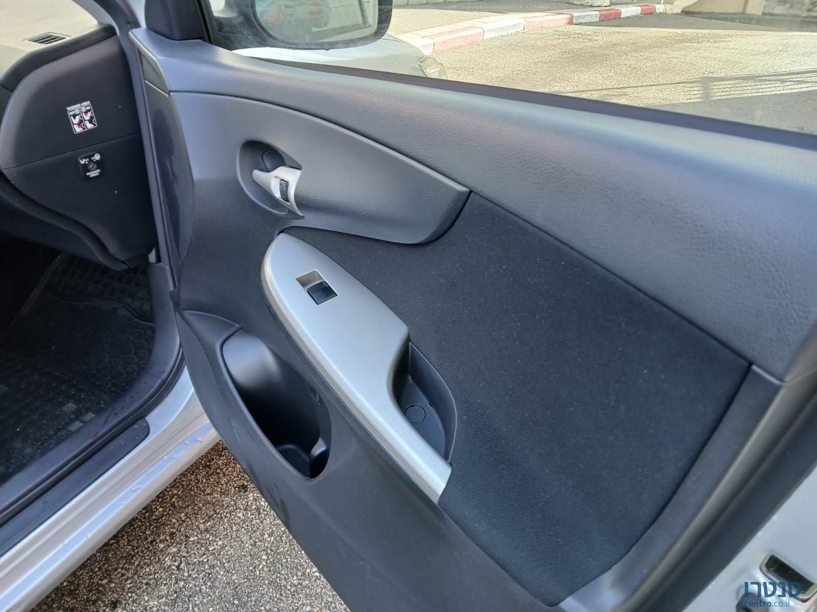 2009' Toyota Corolla טויוטה קורולה photo #6