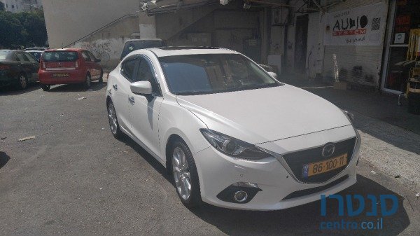 2014' Mazda 3 photo #1