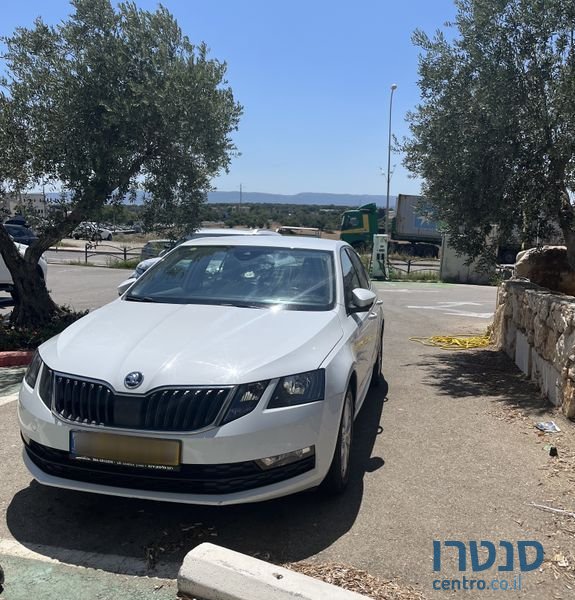 2018' Skoda Octavia סקודה אוקטביה photo #2