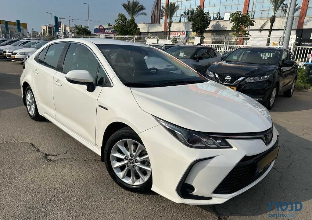 2019' Toyota Corolla טויוטה קורולה photo #2