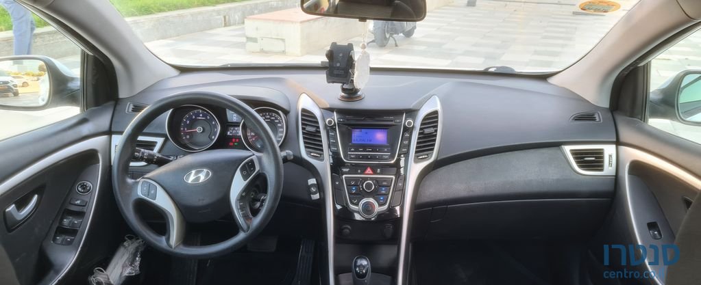 2013' Hyundai i30 יונדאי photo #4