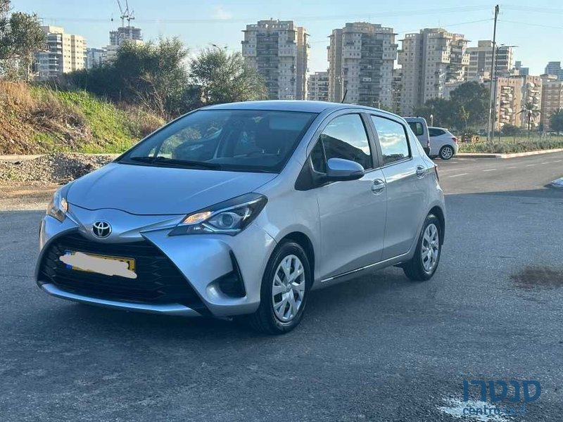 2019' Toyota Yaris טויוטה יאריס photo #1