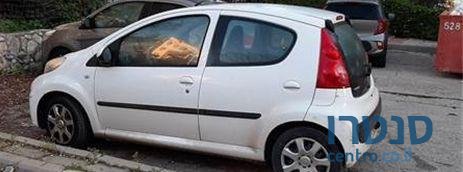 2011' Peugeot 107 פיג'ו photo #1