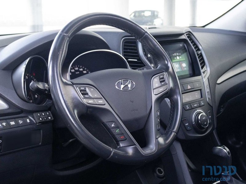 2018' Hyundai Santa Fe יונדאי סנטה פה photo #5