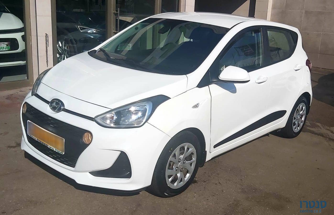 2019' Hyundai i10 photo #1