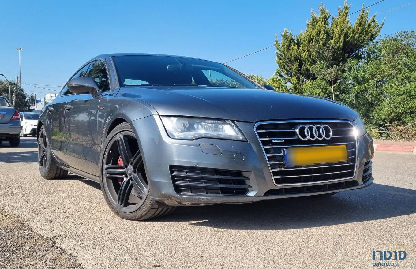 2012' Audi A7 אאודי photo #1