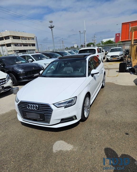 2019' Audi A3 אאודי photo #1