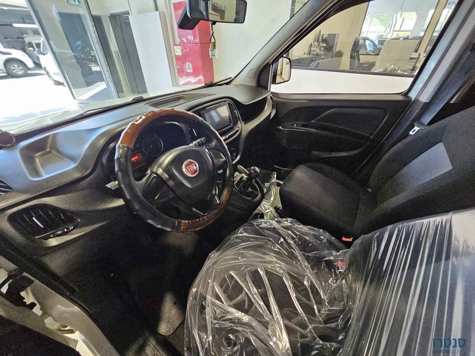 2019' Fiat Doblo photo #5