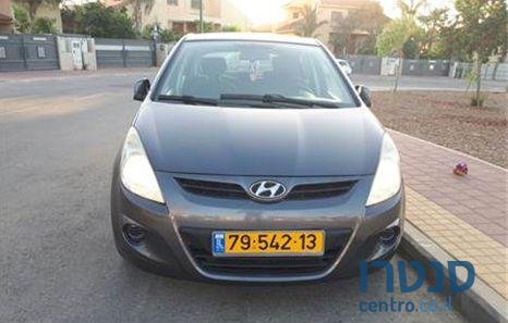 2012' Hyundai i20 photo #2