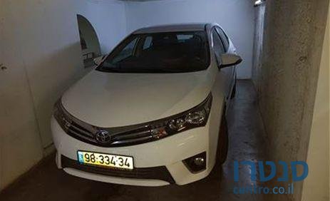 2016' Toyota Corolla טויוטה קורולה photo #1