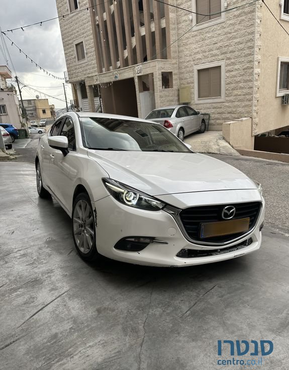 2017' Mazda 3 מאזדה 3 photo #3