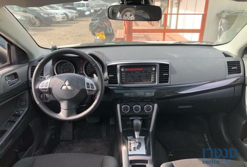 2014' Mitsubishi Lancer X Sportback photo #3