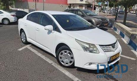 2010' Toyota Avensis טויוטה אונסיס photo #1