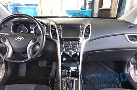 2013' Hyundai I30Cw i30Cw יונדאי photo #1