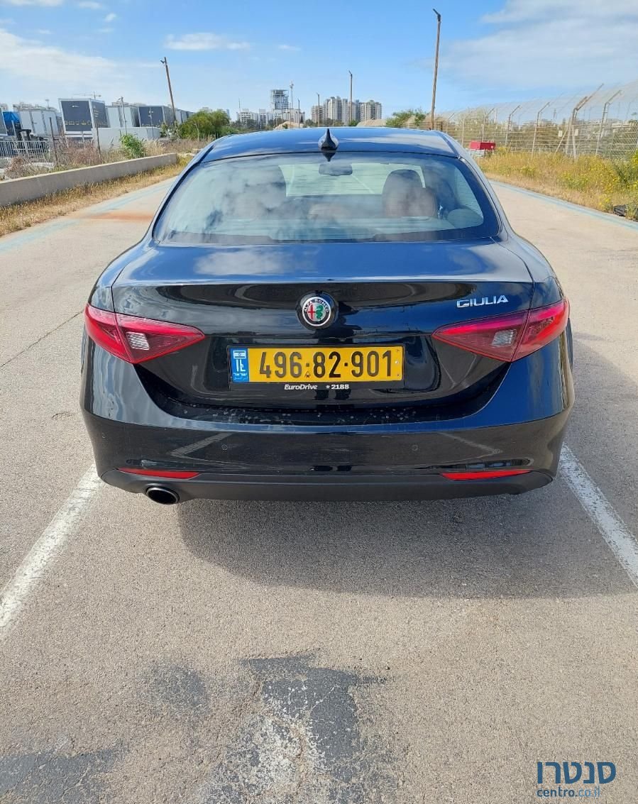 2018' Alfa Romeo Giulia אלפא רומיאו ג'וליה photo #2