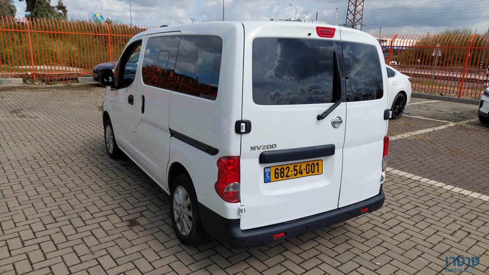 2019' Nissan NV 200 photo #4